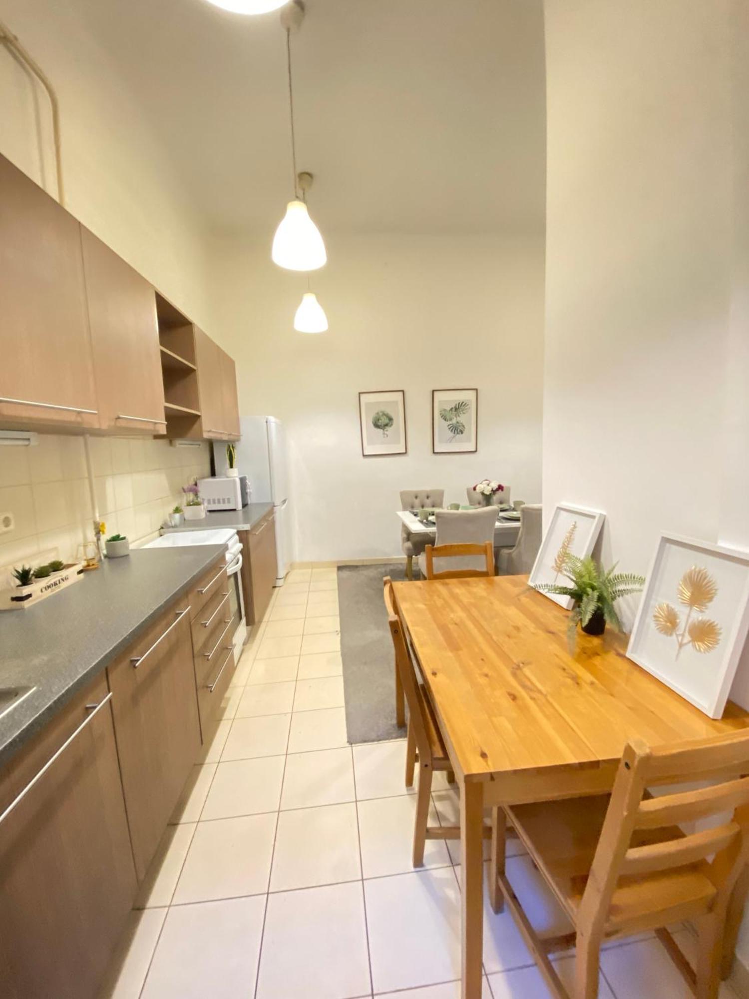 Sziv Apartment - Modern And Comfortable Budapest Exterior photo
